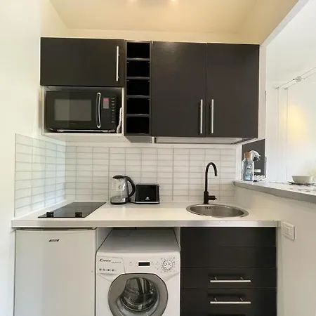 Nice Spacious Studio In Mandelieu-La-Napoule Apartment Mandelieu-la-Napoule